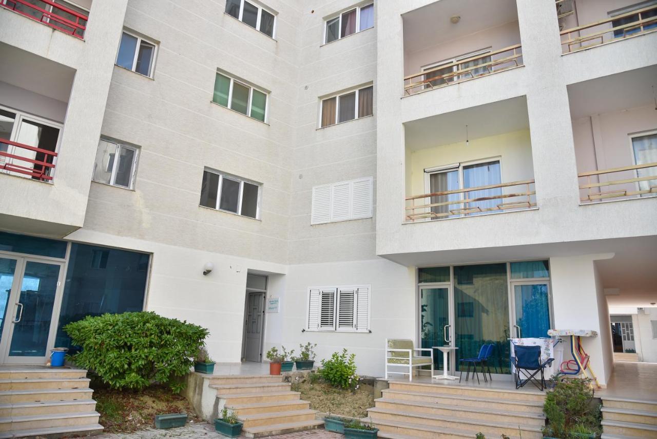 גולם Flowers Apartments מראה חיצוני תמונה