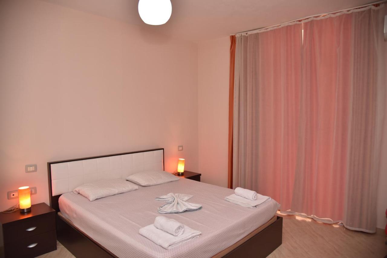 גולם Flowers Apartments מראה חיצוני תמונה