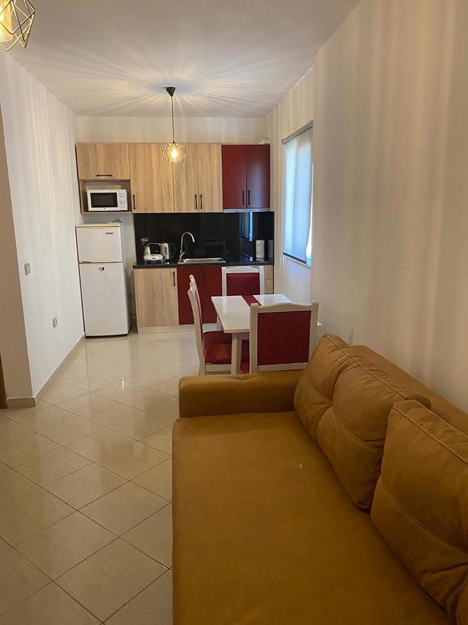 גולם Flowers Apartments מראה חיצוני תמונה