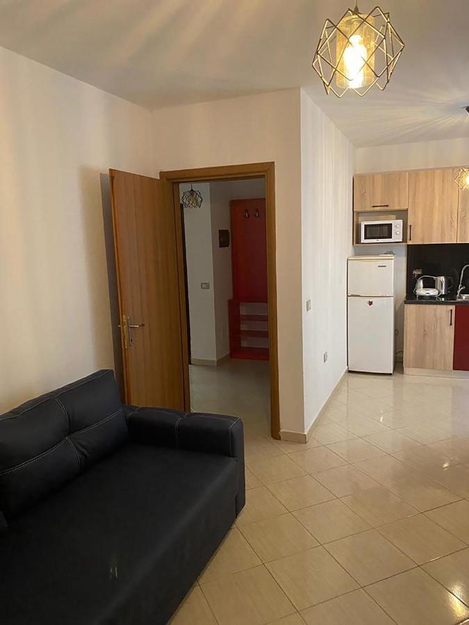 גולם Flowers Apartments מראה חיצוני תמונה